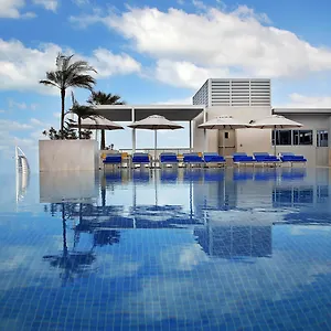 Hotel Grand Cosmopolitan Dubaj
